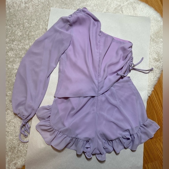 LOVERS + Friends Mayer Romper in  Pastel Lilac Size XS - Picture 8 of 9